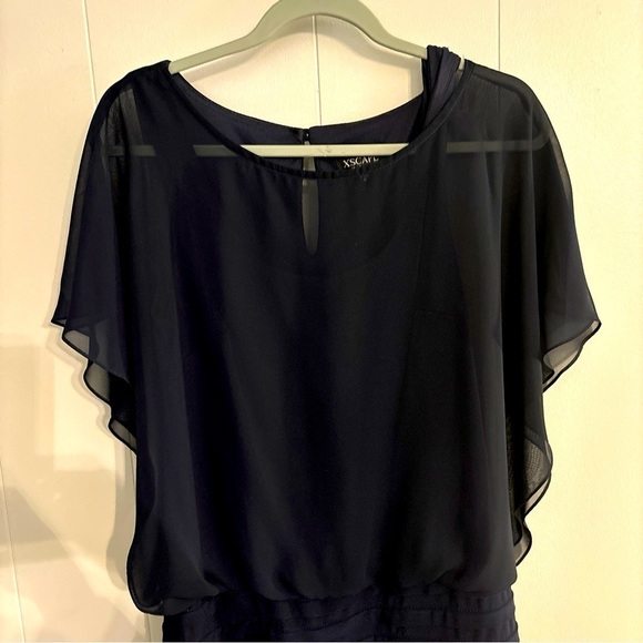 XSCAPE JOANNA  CHER NAVY BLUE SIZE 4 CHIFFON TOP LINED BLOUSY.  FITTED BOTTOM - Picture 9 of 15
